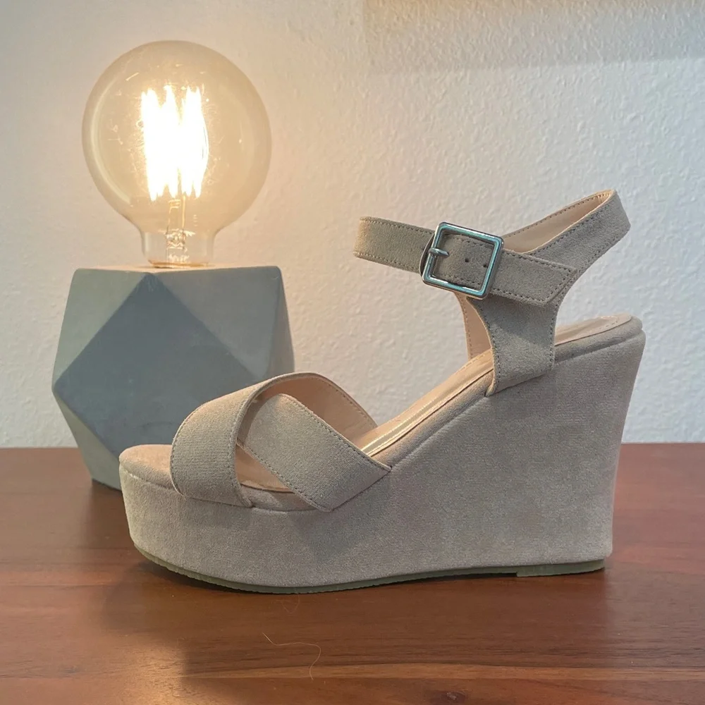 Women’s Beige Platform Sandals with Ankle Strap
